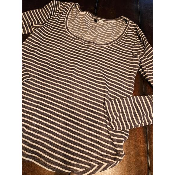 BDG Grey & White Striped Long Sleeve Top Large - Picture 7 of 9